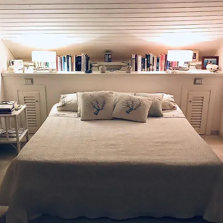 Apartment 4